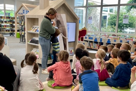 Stadtbibliothek Kita-Kinder mit Elelfantenbuch-Vorstellung&nbsp;&copy;&nbsp;Stadt Hildesheim